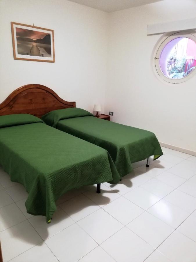 Il Sogno... Bed & Breakfast Salerno Ngoại thất bức ảnh
