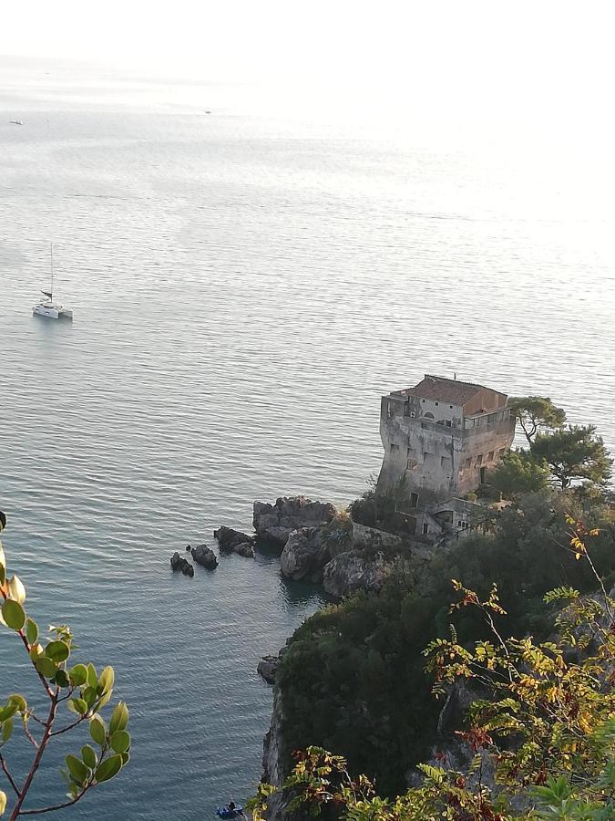 Il Sogno... Bed & Breakfast Salerno Ngoại thất bức ảnh